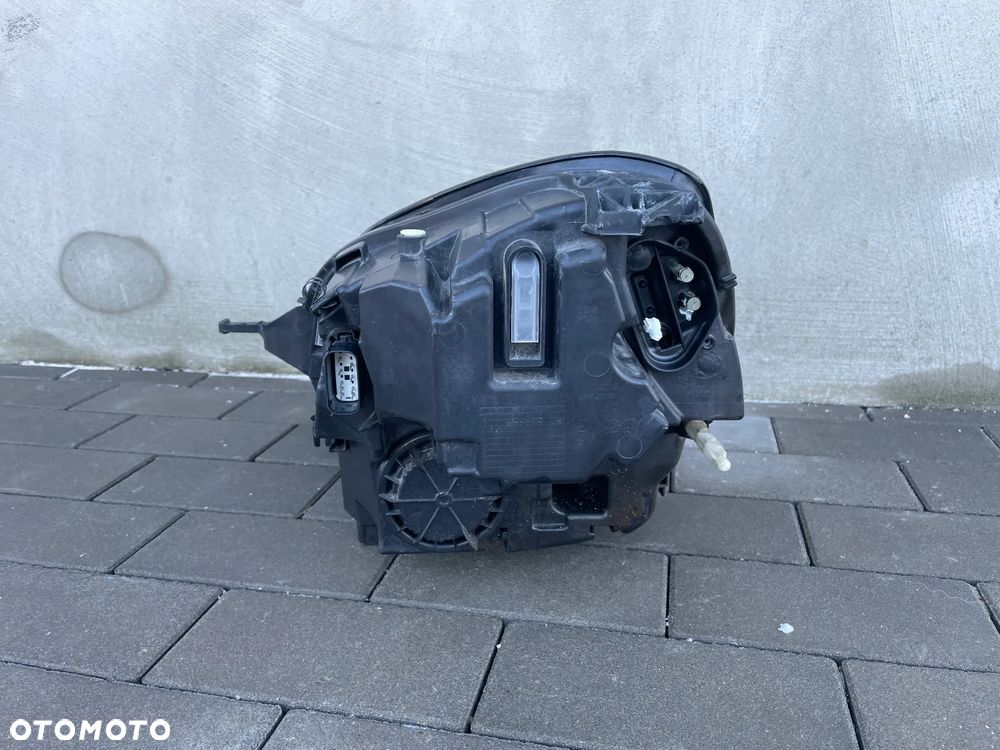 LAMPA PRZEDNIA PRAWA FORD PUMA MK2  2019-- LED - 2
