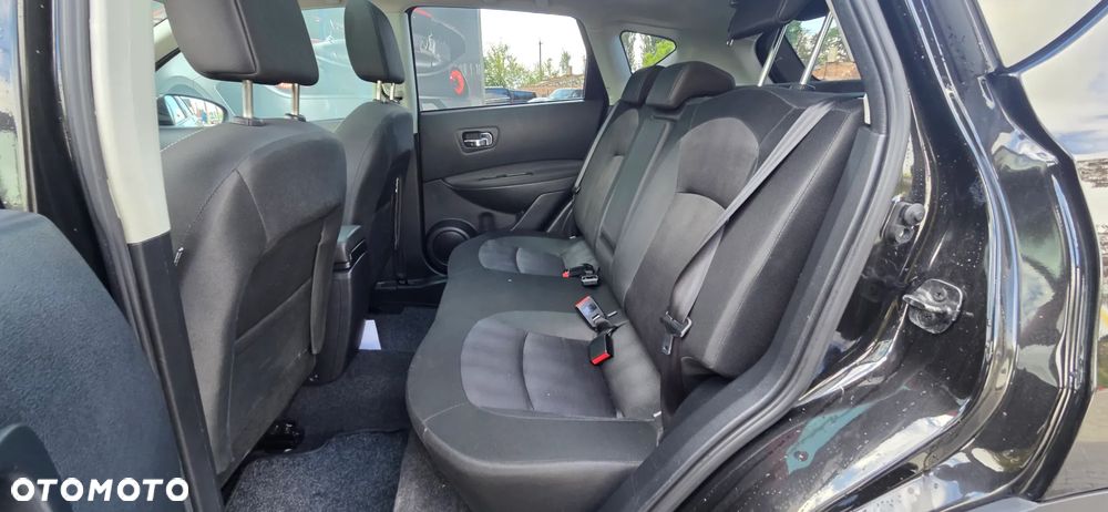 Nissan Qashqai 1.6 dCi 4 x 4 DPF Start/Stop tekna - 33