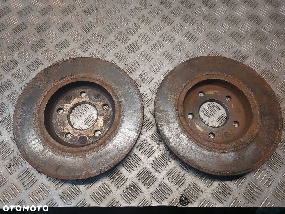 TARCZE HAMULCOWE TYŁ  FORD MONDEO MK3 1.8 16V - 3