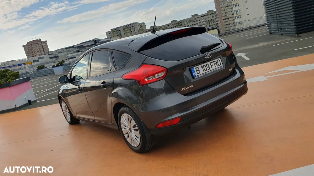 Ford Focus 1.0 EcoBoost Trend Edition - 22