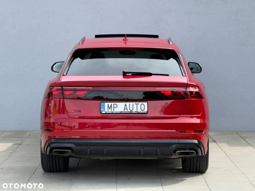 Audi Q8 - 5