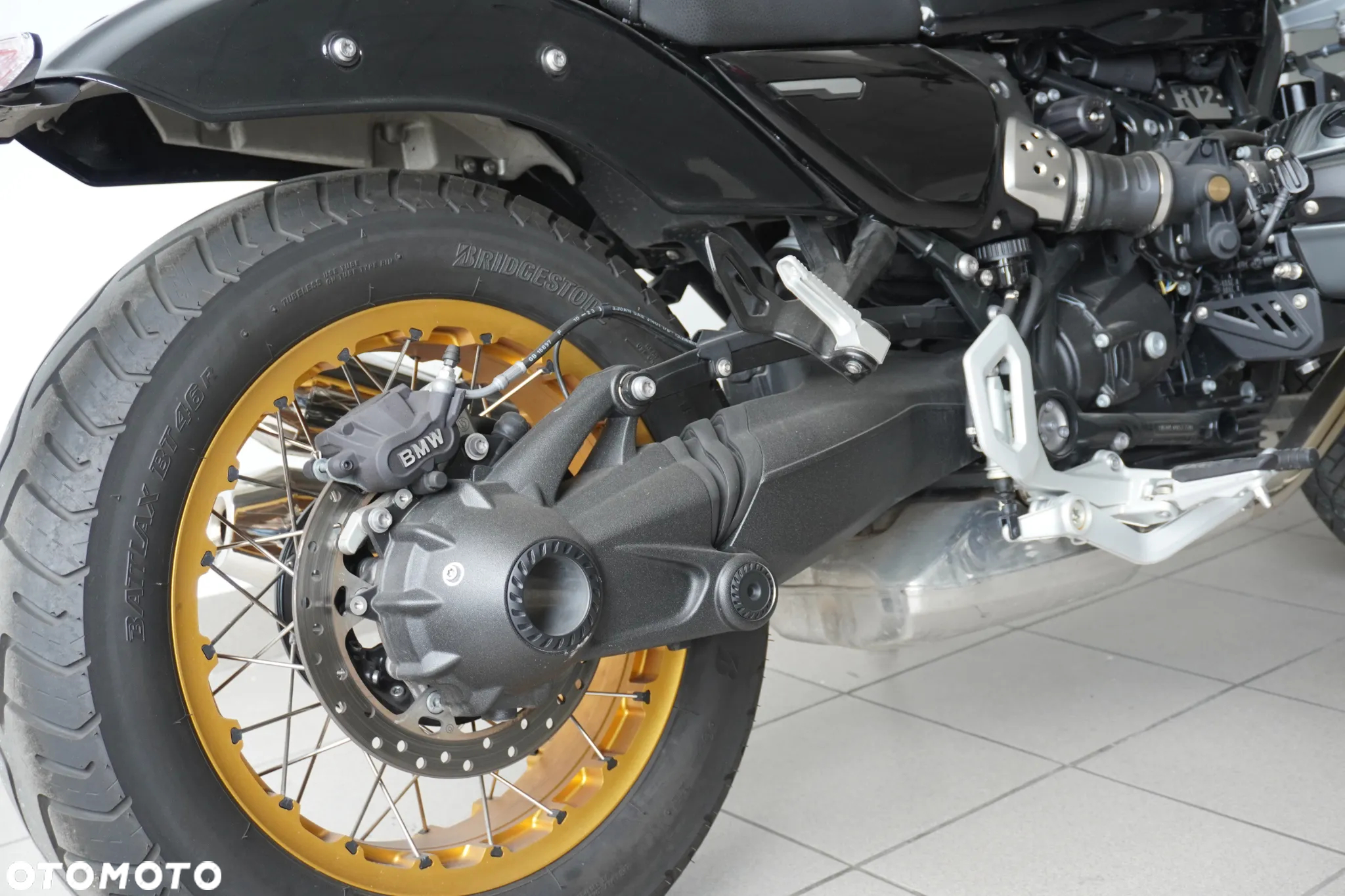 BMW R - 6