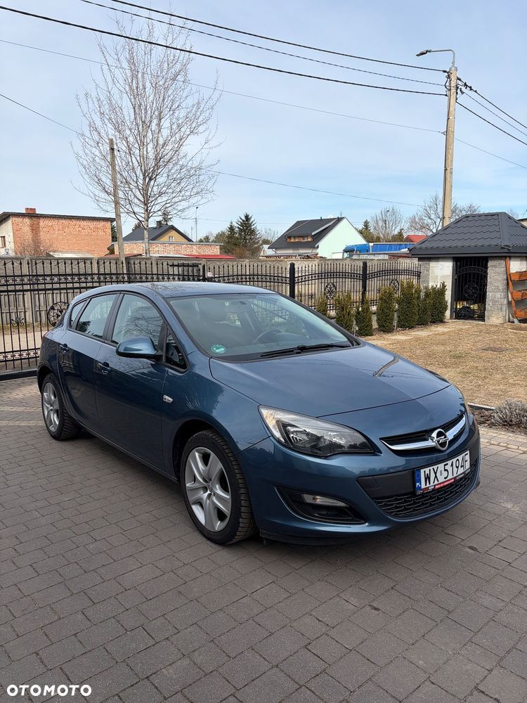 Opel Astra 1.4 Turbo - 1