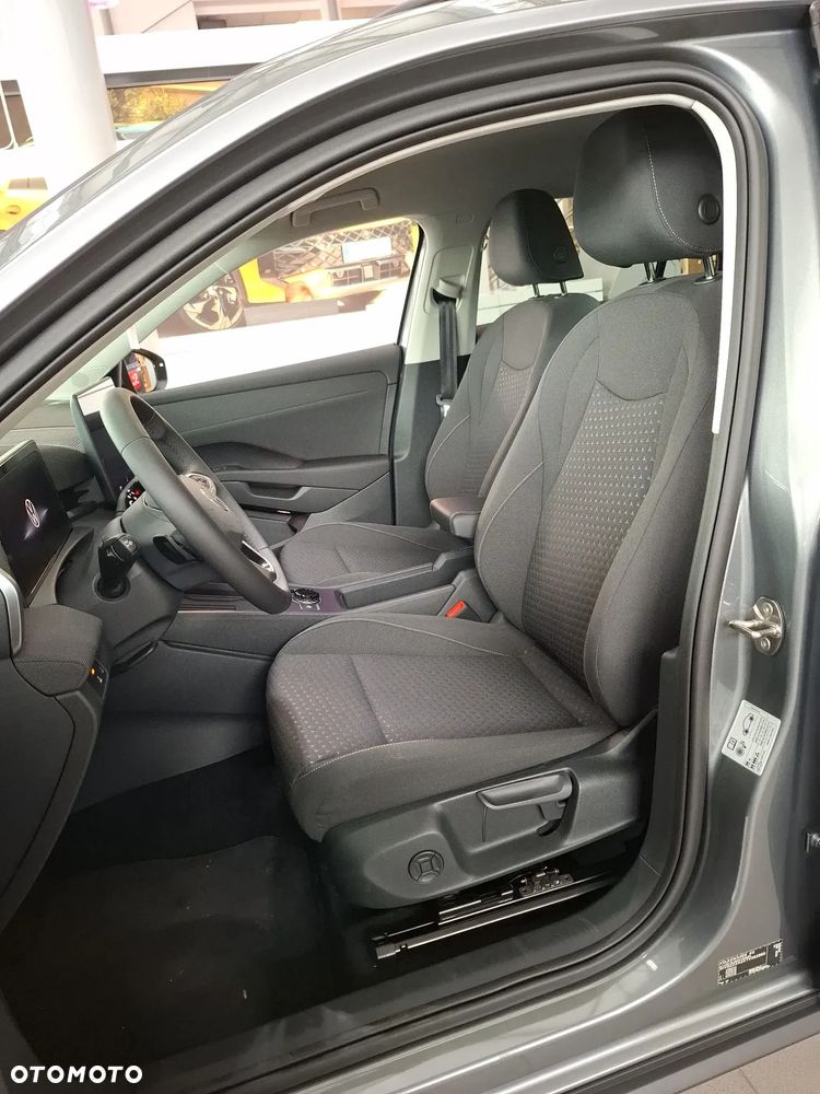 Volkswagen T-Roc 1.5 eTSI Life DSG - 14