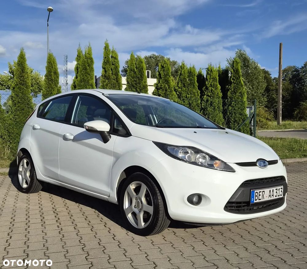 Ford Fiesta 1.25 Champions Edition - 19