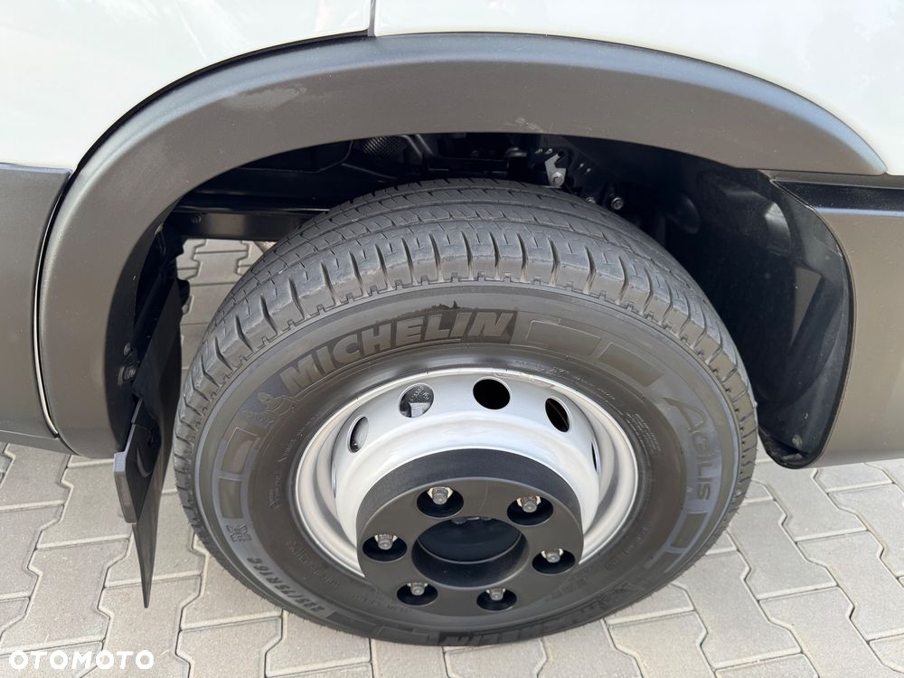 Iveco Daily 2023r Hi-Matic‼️72C18‼️Winda Dhollandia 1000KG // Plandeka 15 Palet 2x Firanka + dach zsuwany + regulacja wysokości ‼️Spanie z tyłu WEJKAMA Wysokość rampowa Full LED Tempomat Salon Polska DMC7200KG Faktura Vat 23% TwinCab - 28
