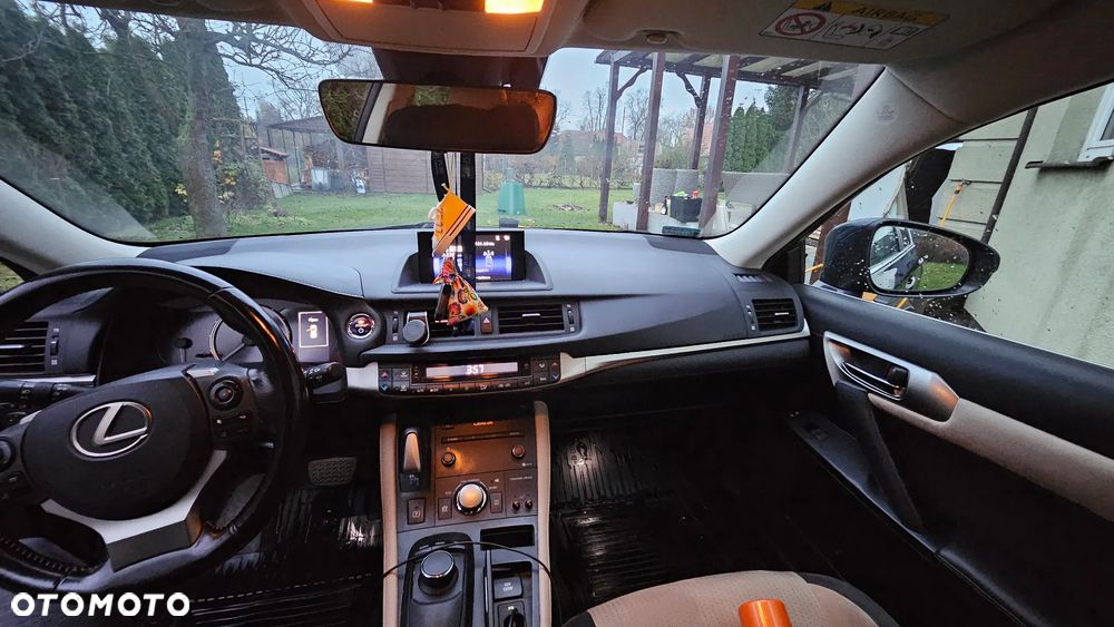 Lexus CT 200h Comfort - 6