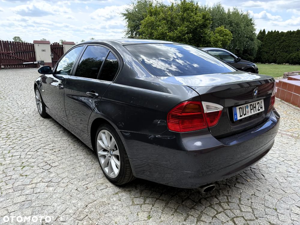 BMW Seria 3 318i Edition Sport - 14
