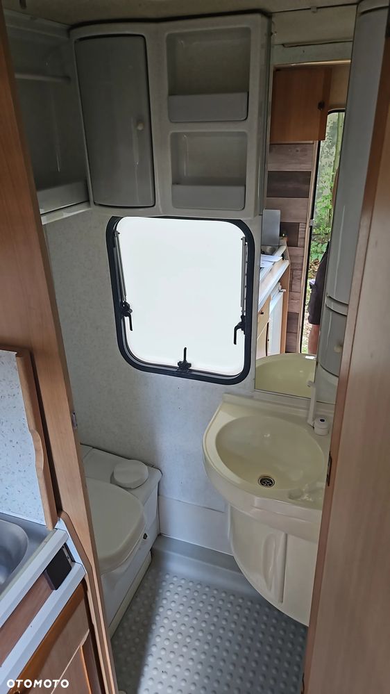 Adria 360 - 12