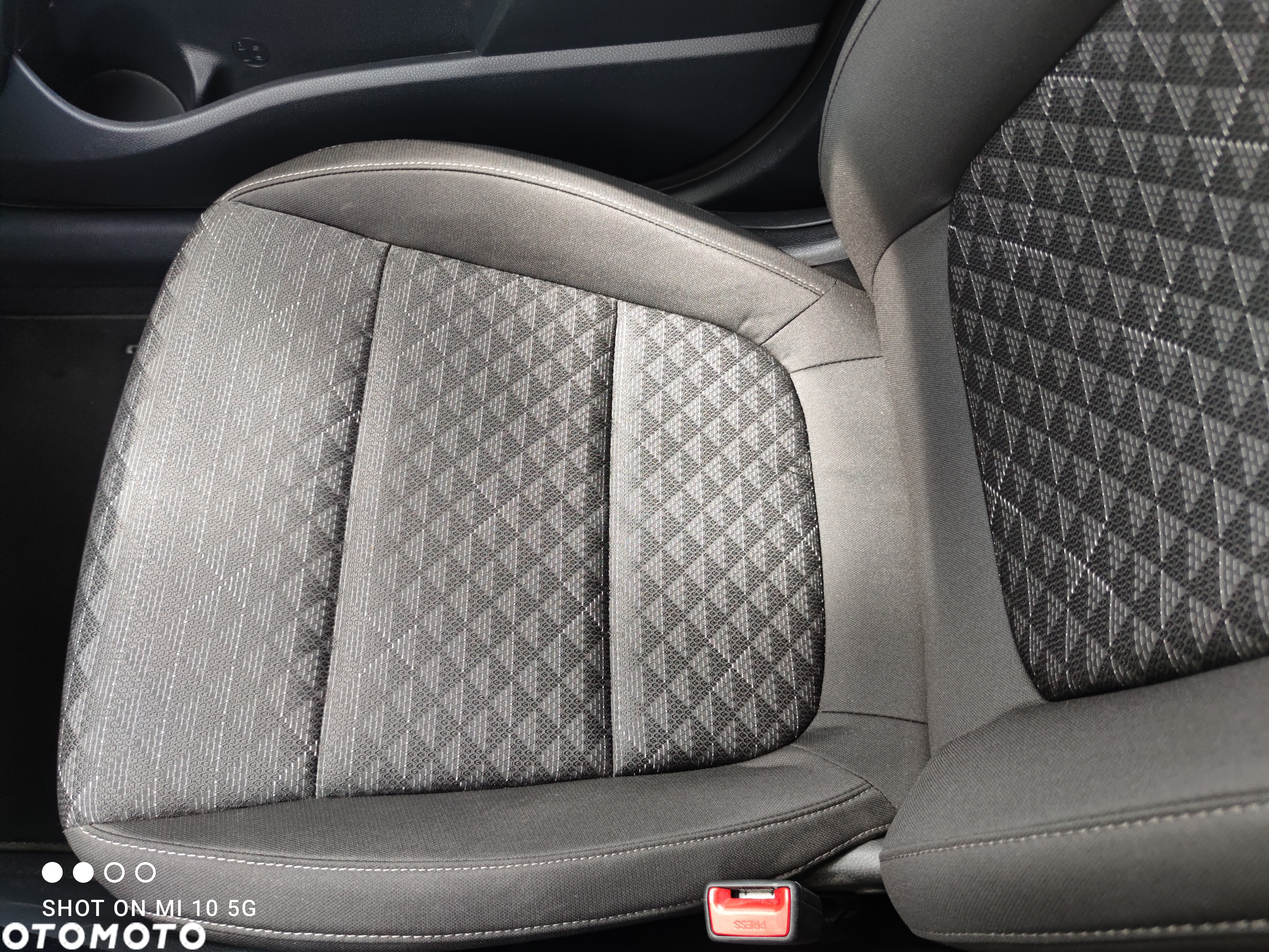 Kia Rio 1.0 T-GDI 100 Dream-Team Edition - 26