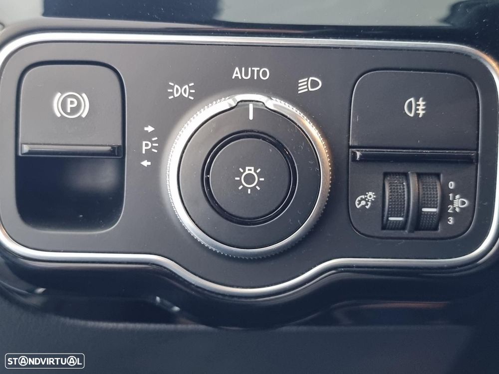 Mercedes-Benz A 160 d Style - 19