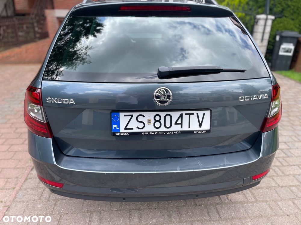 Skoda Octavia 1.8 TSI Ambition DSG - 6