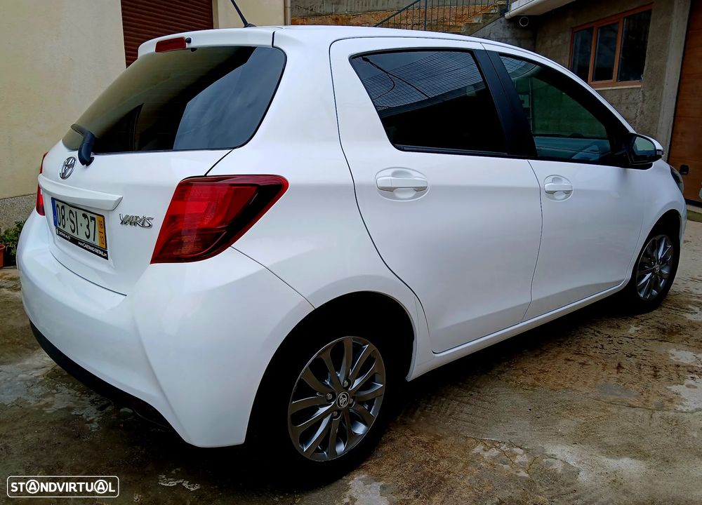 Toyota Yaris 1.4 D-4D Comfort+P.Style - 5