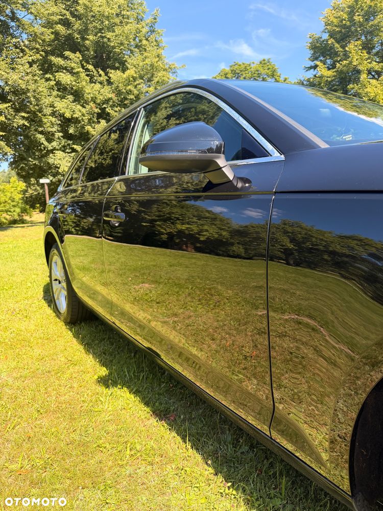 Audi A4 Avant 2.0 TDI - 6