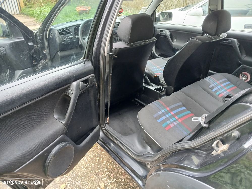 VW Golf 1.9 TDi GT Special - 8