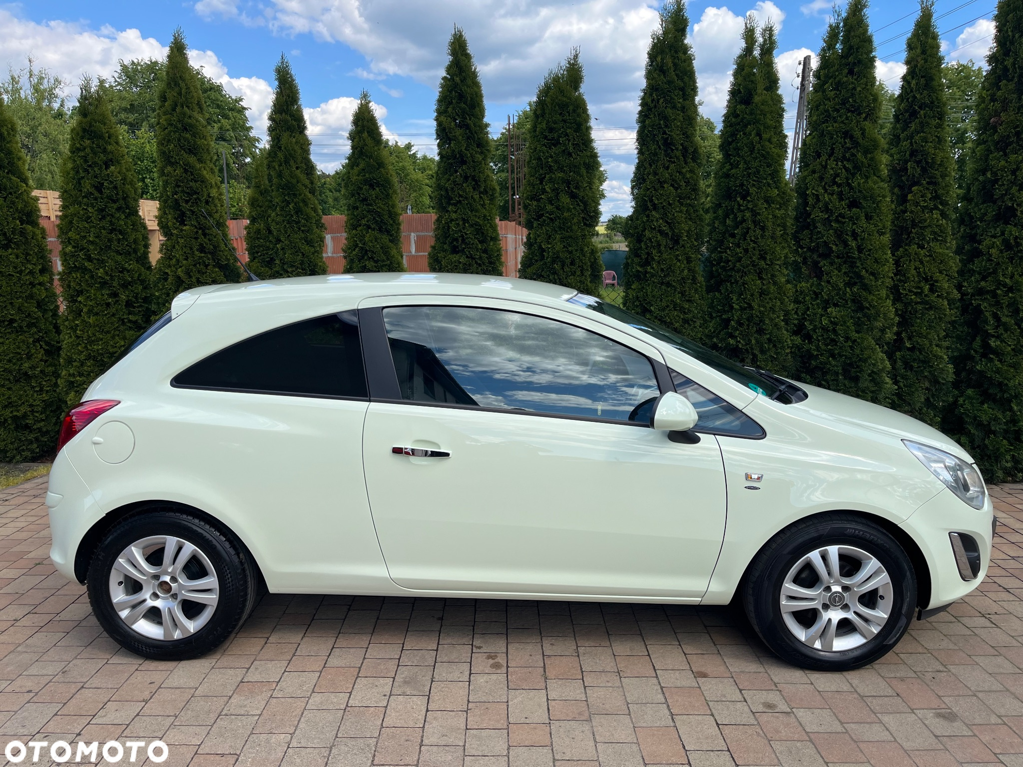 Opel Corsa 1.4 16V Color Edition - 7