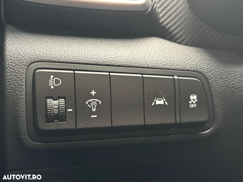 Hyundai Tucson 1.6 CRDi 48V-Hybrid 2WD DCT Select - 28