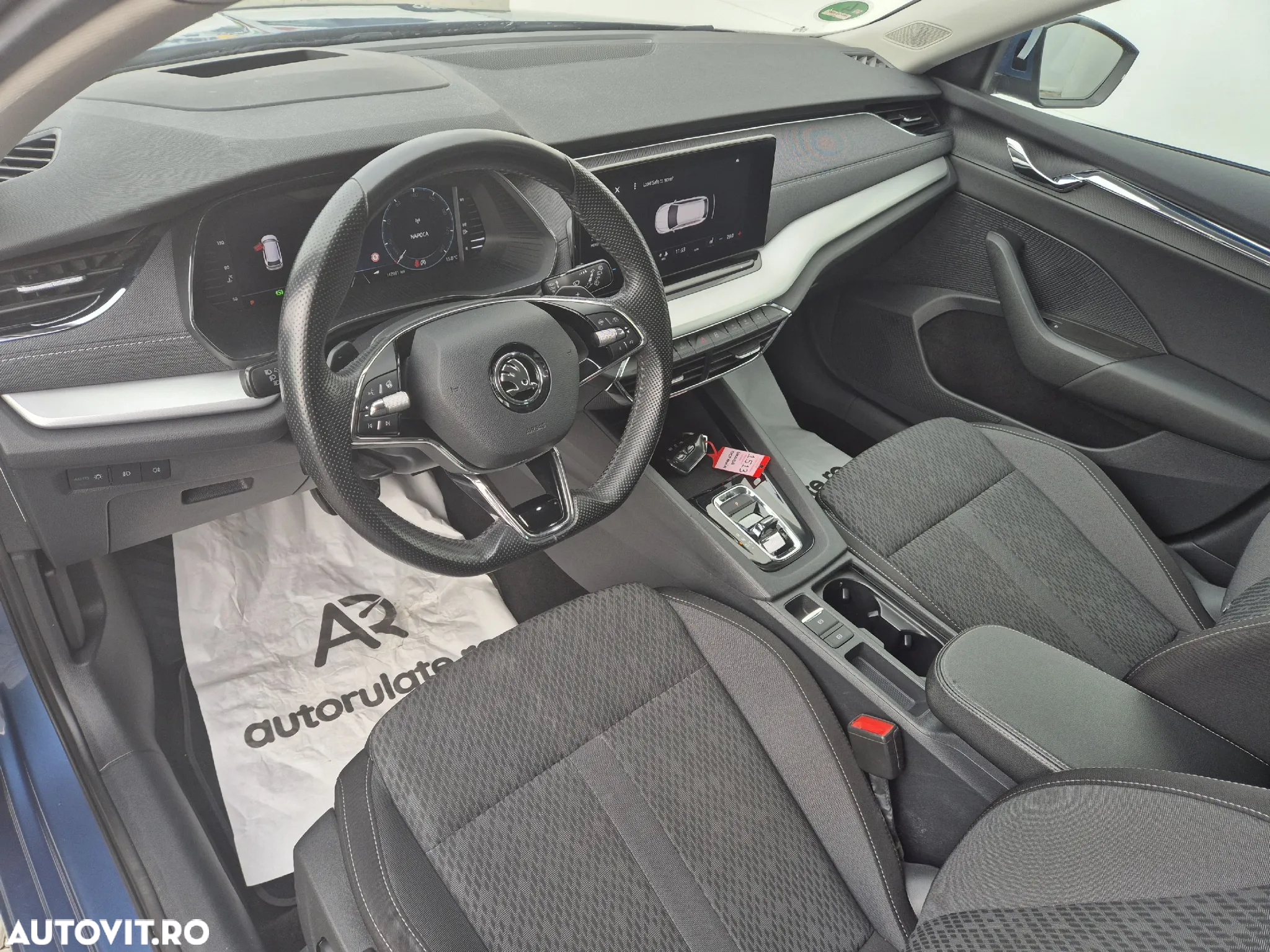 Skoda Octavia Combi 2.0 TDI DSG Style - 9