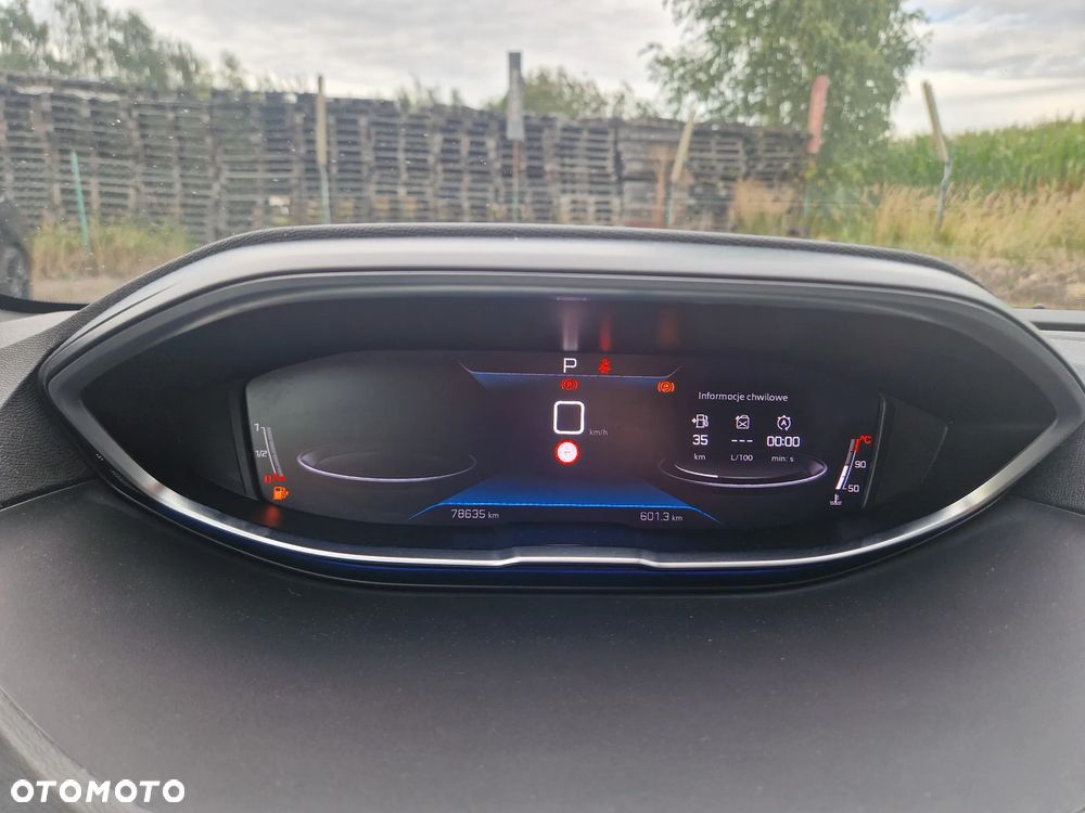 Peugeot 5008 PureTech 130 EAT8 Stop & Start Active Pack - 31