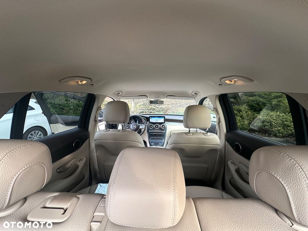 Mercedes-Benz GLC - 10