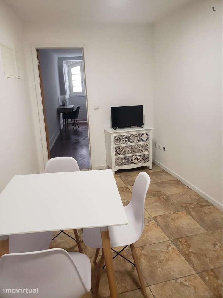 Apartamento com 1 quartos - localizado em Baixa Coimbra - Grande imagem: 2/10