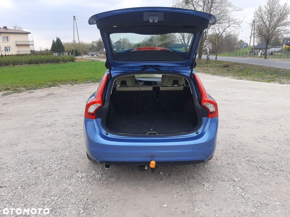 Volvo V60 D4 Business Edition - 6