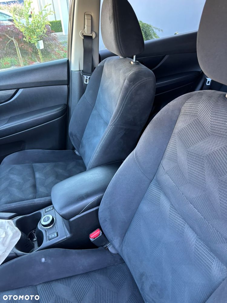 Nissan X-Trail 1.6 DCi Tekna 4WD EU6 - 22