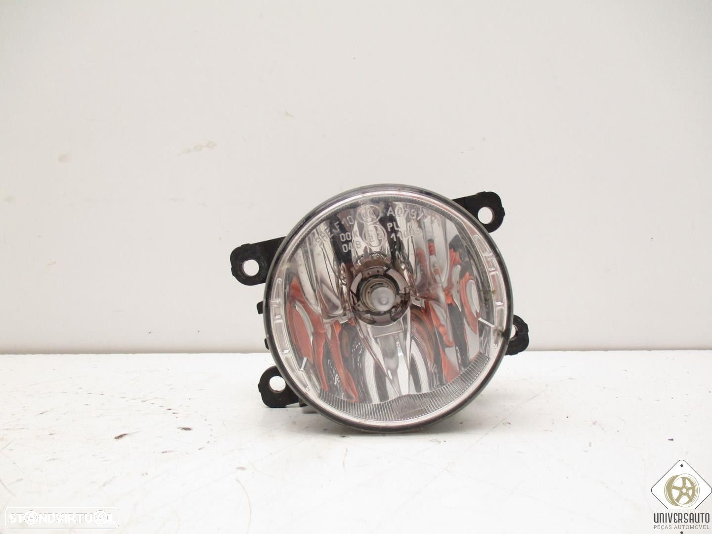 FAROL NEVOEIRO DIREITO DACIA DUSTER 2014 - 3