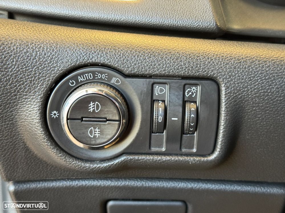 Opel Astra 1.6 CDTI Business Edition S/S - 17