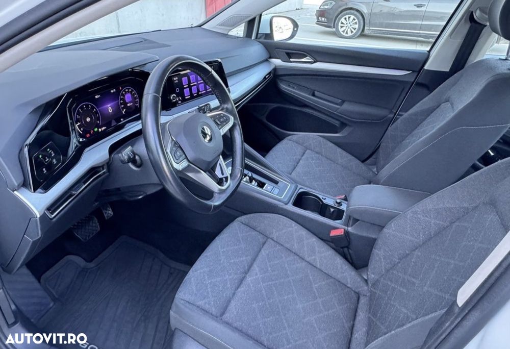 Volkswagen Golf 1.5 eTSI ACT DSG MHEV Life - 5