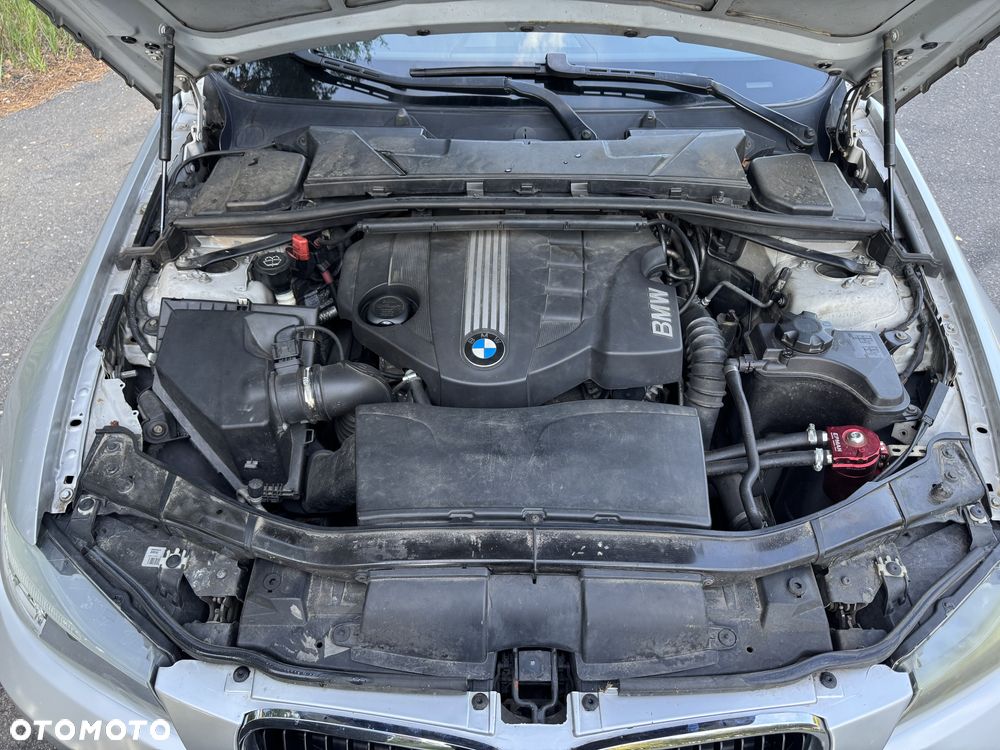 BMW Seria 3 320d - 15