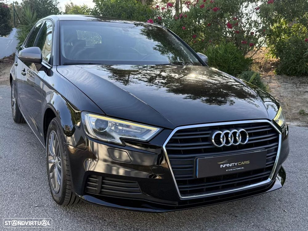 Audi A3 Sportback 1.6 TDI Sport - 4