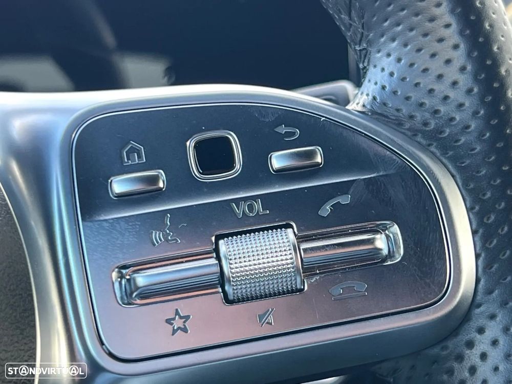 Mercedes-Benz A 250 e 8G-DCT Edition AMG Line - 24