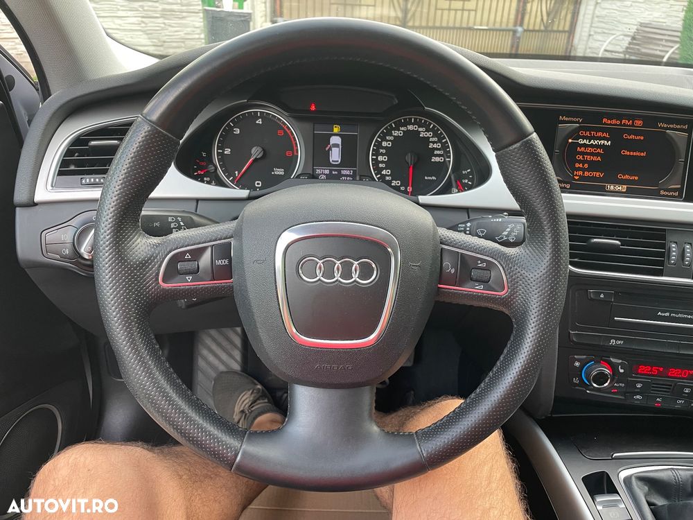 Audi A4 Avant - 32