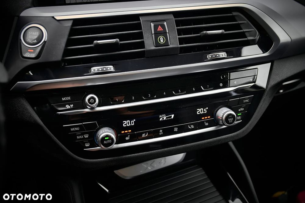 BMW X4 xDrive20i GPF sport - 32