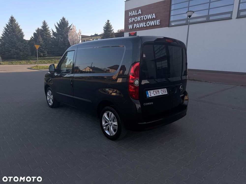 Opel Combo - 9