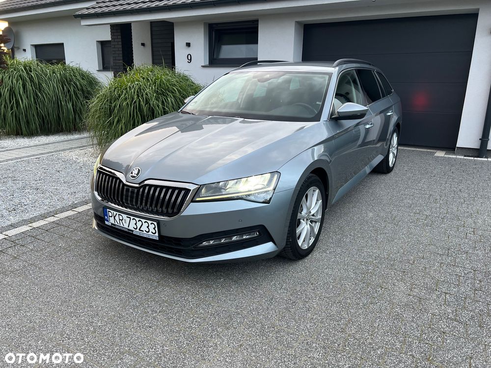 Skoda Superb 2.0 TDI Ambition DSG7 - 6