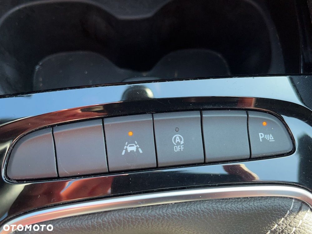 Opel Insignia - 29