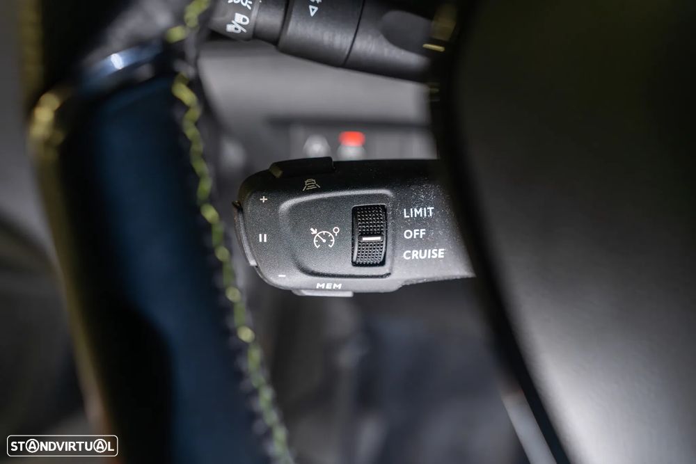 Peugeot e-208 GT Pack - 20