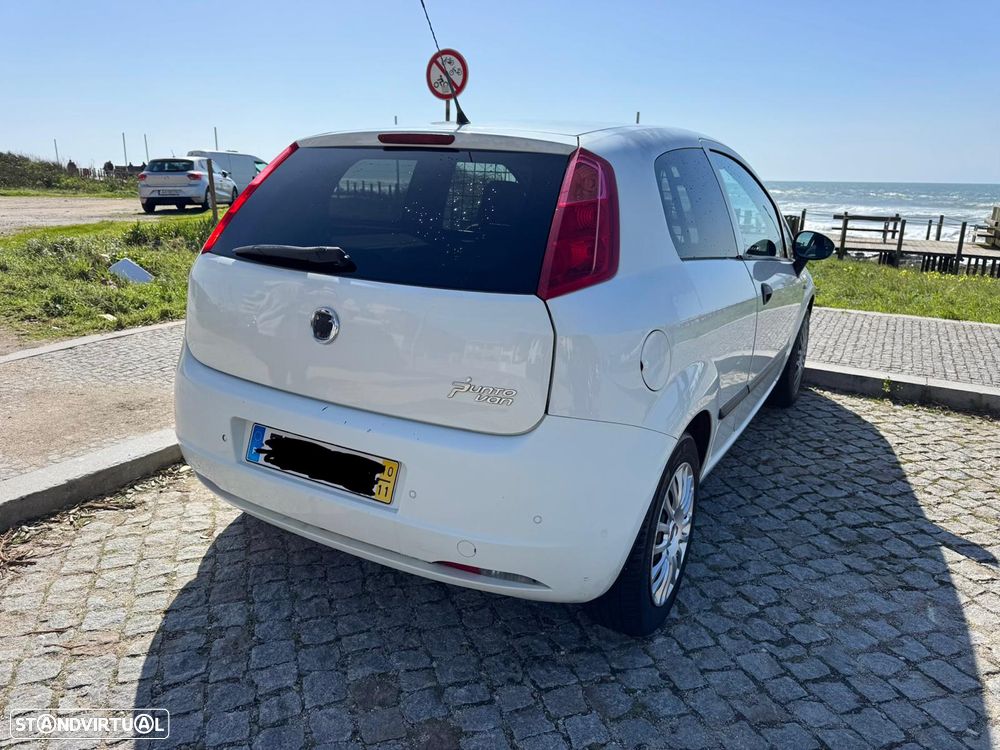 Fiat Grande Punto - 9