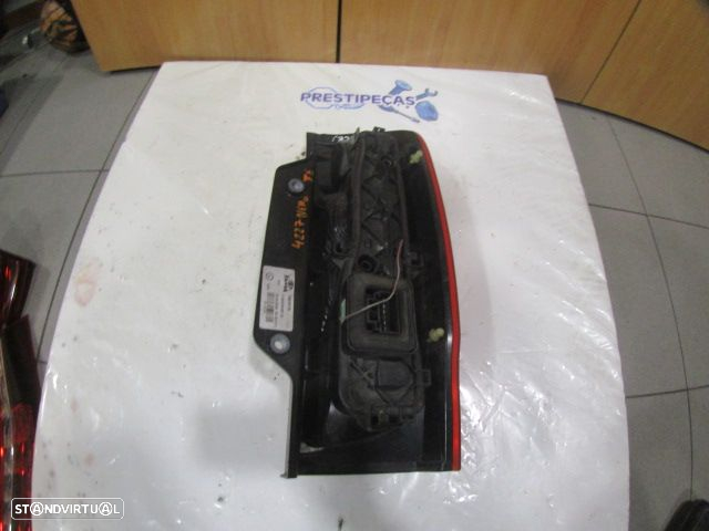 Farol Tras 01353206080 CITROEN NEMO 2009 1.4HDI 68CV 2P PRETO ESQ FARBA - 2