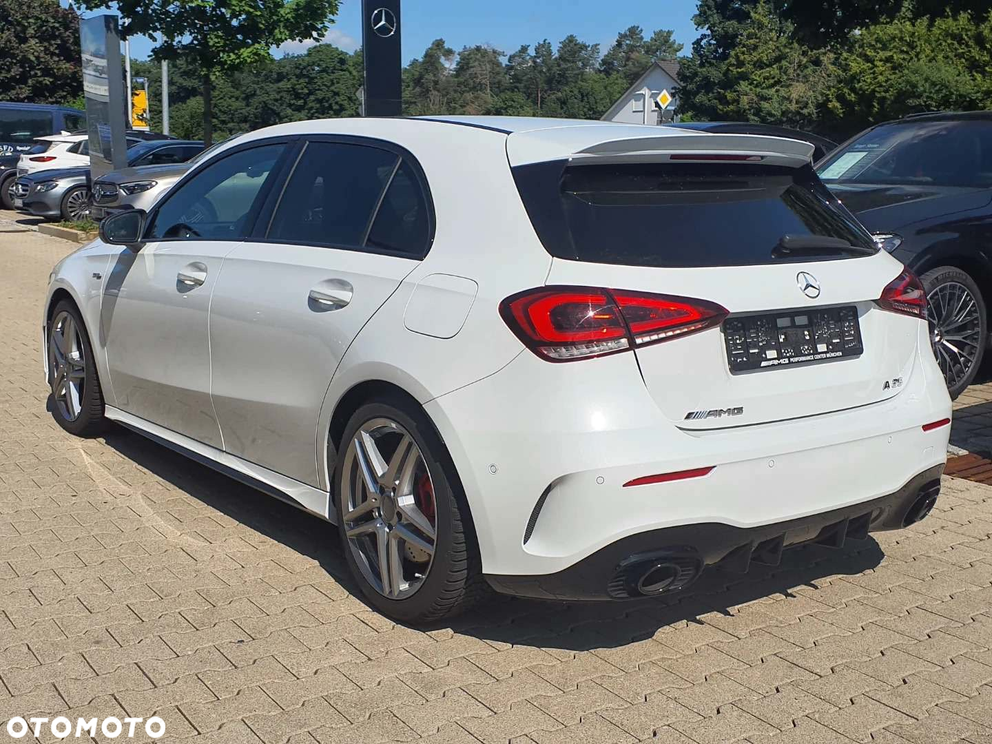 Mercedes-Benz Klasa A 35 AMG 4-Matic 7G-DCT - 3