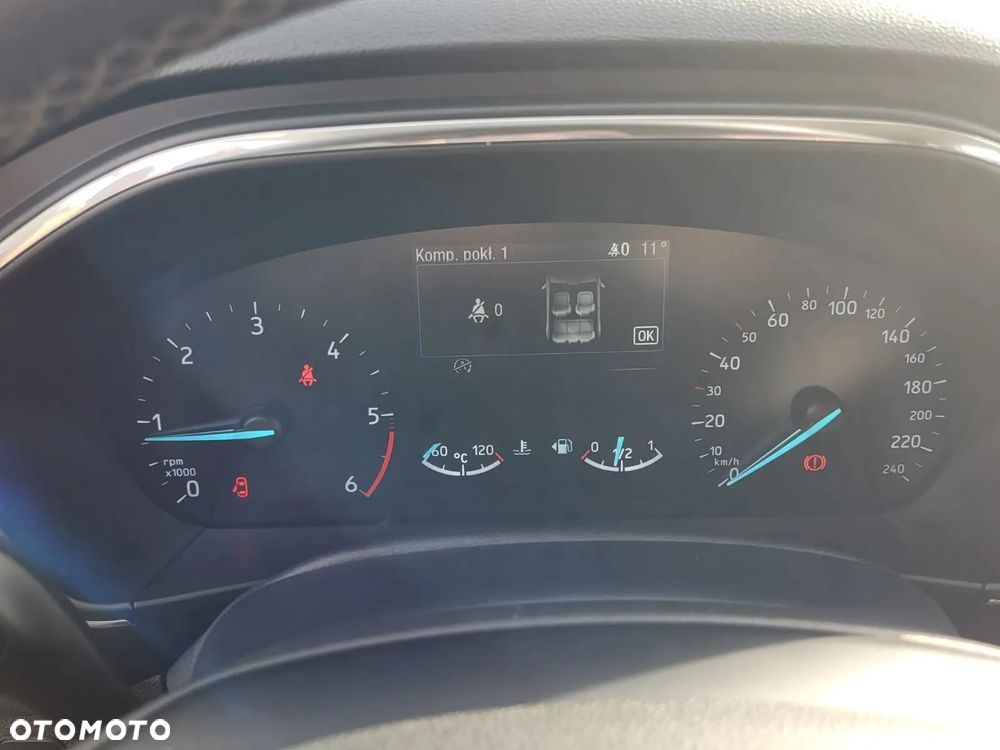 Ford Focus 2.0 EcoBlue Titanium - 10