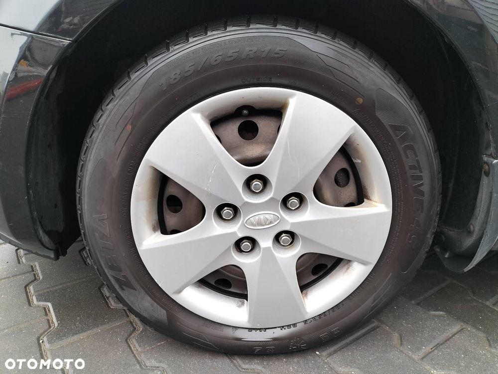 KOŁA FELGI KOŁPAKI OPONY CAŁOROCZNE 5X114,3 X15 FI67,1 185/65R15 KIA - 2