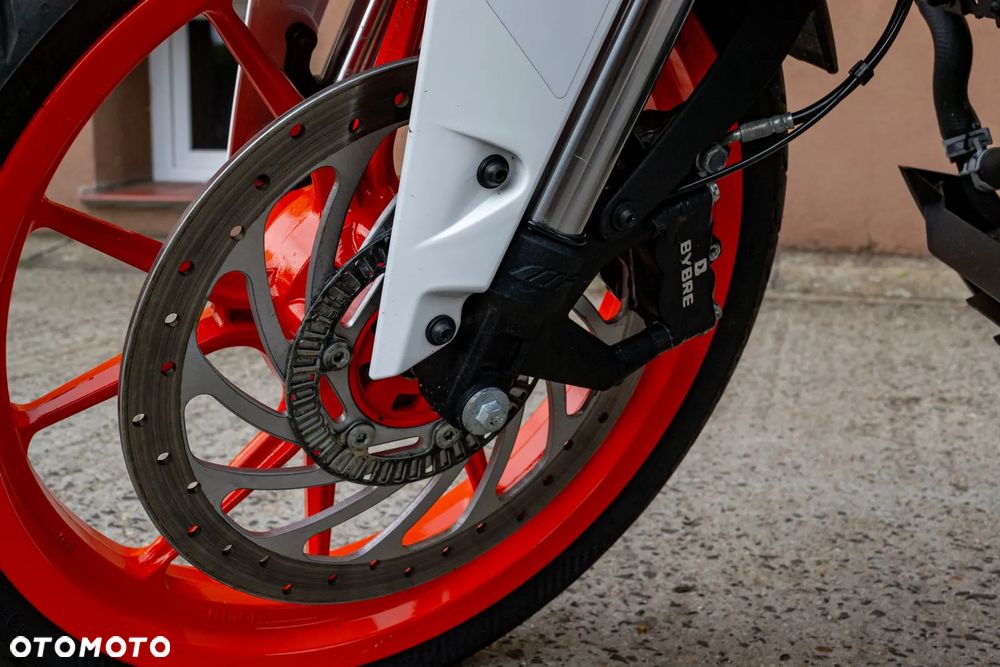 KTM Duke 390 - 12
