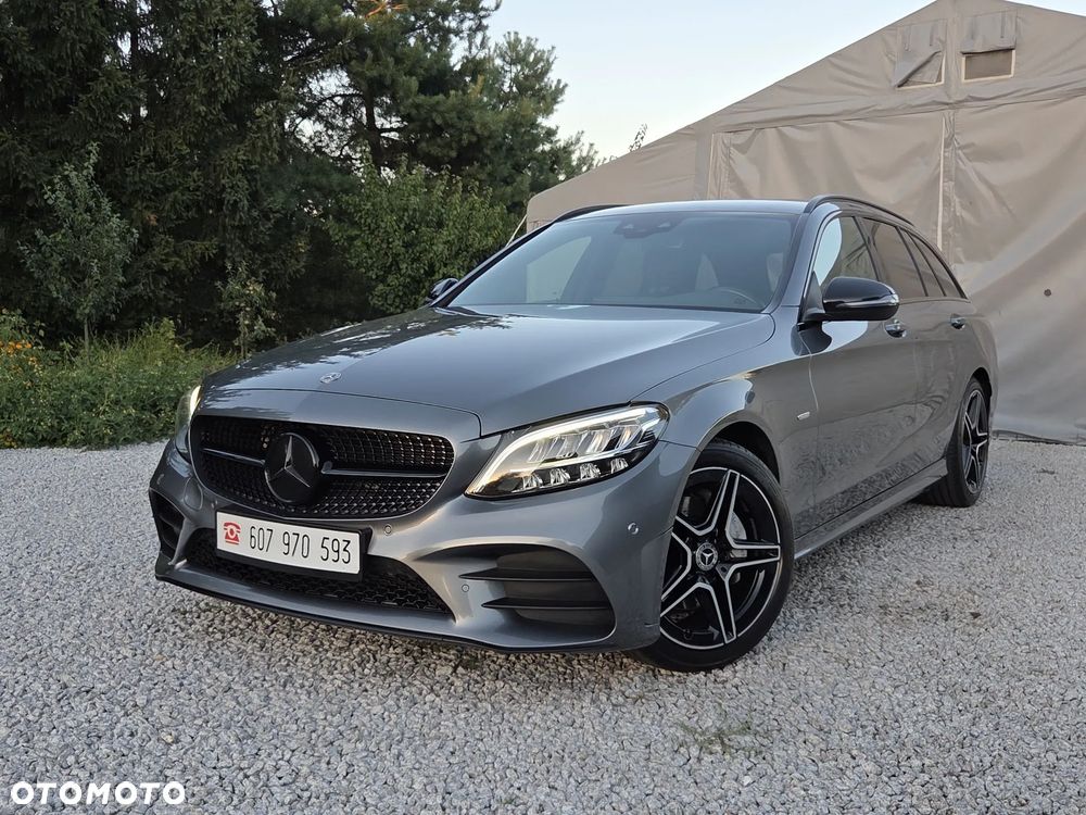 Mercedes-Benz Klasa C 220 d 9G-TRONIC Night Edition - 27