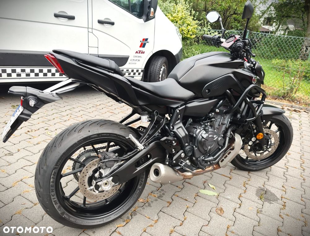 Yamaha MT - 22