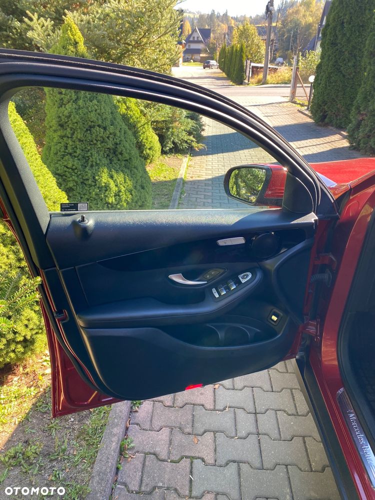 Mercedes-Benz GLC 200 4-Matic - 5