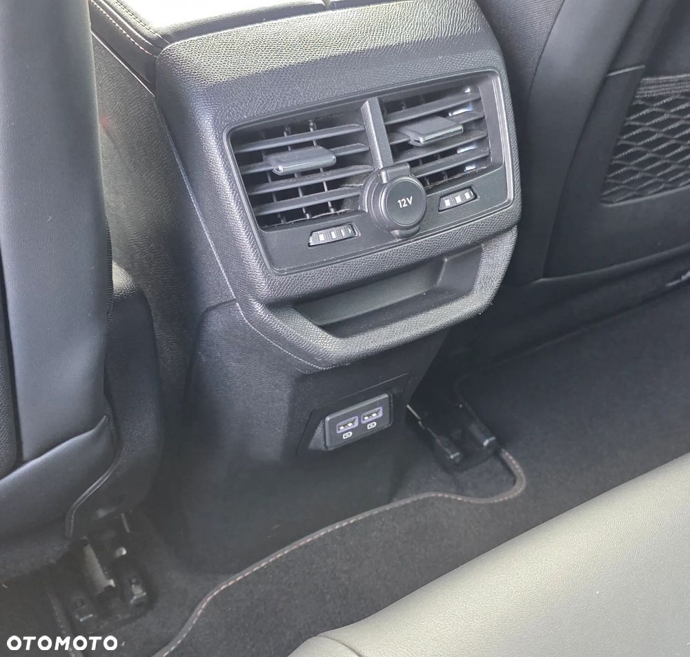 Peugeot 3008 1.5 BlueHDi GT Pack S&S EAT8 - 24