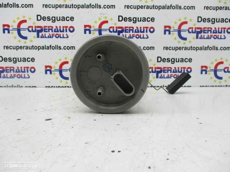 SENSOR DE COMBUSTÍVEL VOLKSWAGEN PASSAT 2001 -3B919050 - 1